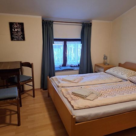 Rooms Pri Lovrizu 코바리드 외부 사진