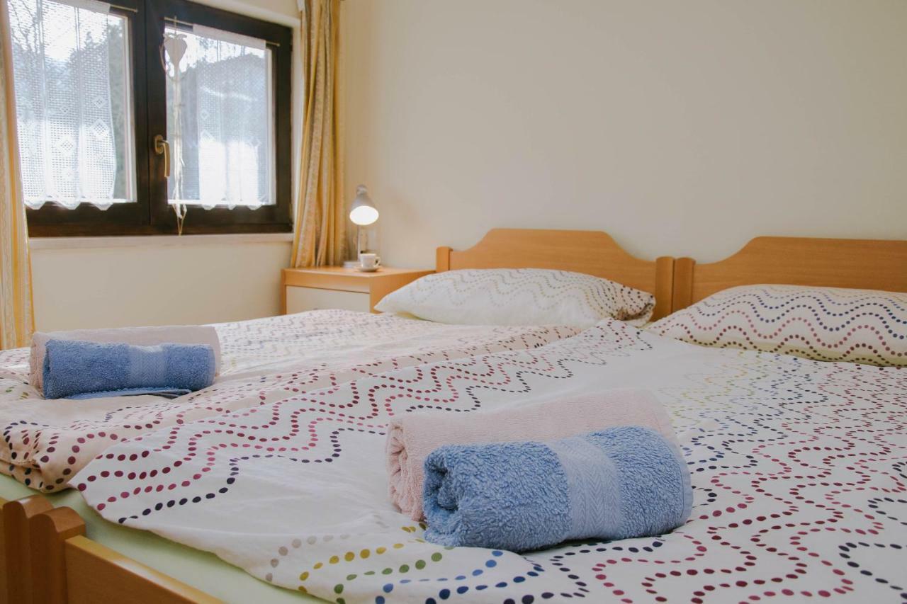 Rooms Pri Lovrizu 코바리드 외부 사진